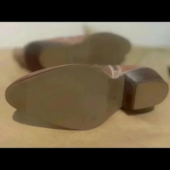 ROAN AGGIE Bootie Size 7 NWOB - Picture 11 of 11